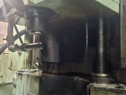 TOS Čelákovice OHA 32A