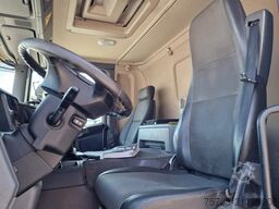 Scania P400 8x4*4 - Palfinger PK18002-EH Crane - Exten...