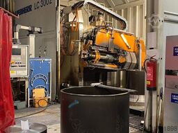 LIEBHERR LC 3002