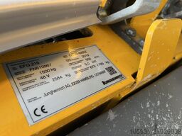Jungheinrich EFG215