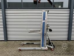 Genie SLC-24 Materiaallift kanaallift