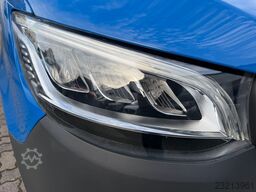 MERCEDES-BENZ Sprinter 319 CDI V6 Automatik Klima LED AHK