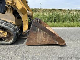 Caterpillar 239D