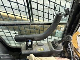 Caterpillar 239D