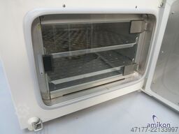 Thermo Heraeus B 6030