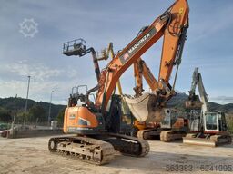 Doosan DX235LCR