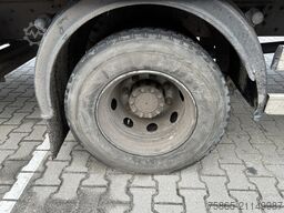 DAF LF 210 FA / Motor + Gearbox Problem / Oil Leak ...