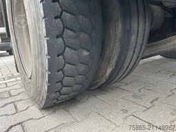 DAF LF 210 FA / Motor + Gearbox Problem / Oil Leak ...