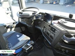VOLVO FH 500 XL i-ParkCool ACC SideSkirts