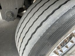 Schmitz Cargobull SCB S3B / Carrier Vector 1950 / Frigo Box / Loa...