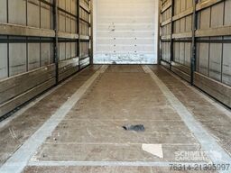 Schmitz Cargobull Curtainsider Coil Getränke