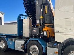 VOLVO FH 540 8x2 EFFER Kran JIB IQ.1200 HP. E-9