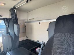 MERCEDES-BENZ 2540 L 6x2/4 Kühlkoffer 9.1m Carrier 1100U LBW