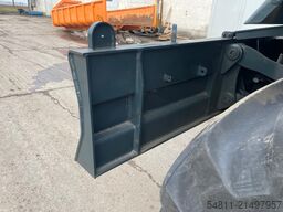 Hyundai HW140A