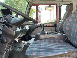 Mercedes-Benz SK 2638