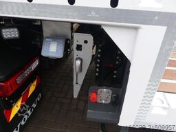  WIESE 3-Achs-Tieflader mit Rampen und Radmulden