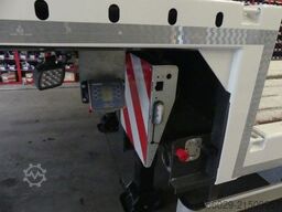  WIESE 3-Achs-Tieflader mit Rampen und Radmulden