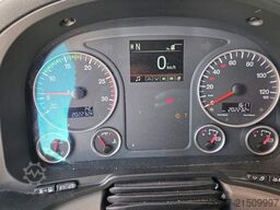 MAN 26.400 TGX mit Baustoffplateau, geteilte Rampen