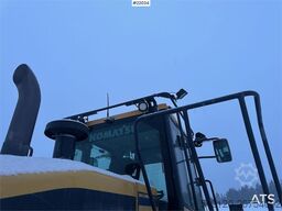 Komatsu WA380-7 wheel loader w/ bucket, scale, summer and