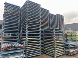 600 Stk. Transportgestelle - Rungengestelle -