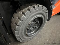 Toyota 52-8FDF30 - TRIPLEX - NEUWERTIG - 77 Stunden !!!