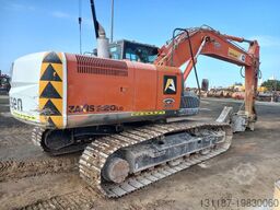 Hitachi ZX220LC (Abu Dhabi)