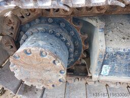 Hitachi ZX220LC (Abu Dhabi)