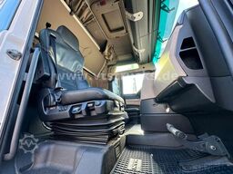 MAN TGX 26.500 6x2 3.Stock FINKL Viehtransporter