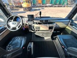 MAN TGX 26.500 6x2 3.Stock FINKL Viehtransporter