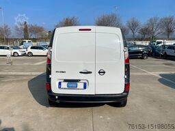 Nissan NV 250