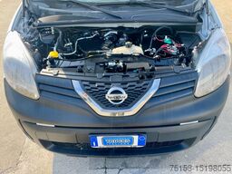 Nissan NV 250
