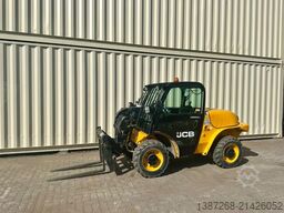 JCB 520-40 / 4 Meter / 2 Tonnen / 2.297 Bh / TOP