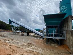 CONSTMACH Mobil Concrete Mixing Plant 30M3/H Mini Mobil Concrete Mixing Plant