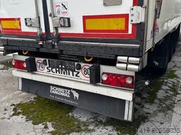 SCHMITZ CARGOBULL SCB S3B Kühlkoffer Bj 2020