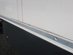 Schmitz Cargobull SKO 24 Bi- / Multitemp Vector 1950 mt  Doppelstock