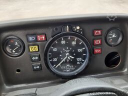 Mercedes-Benz 310 D