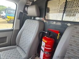 VW T5 2.0 TDI, Krankenwagen