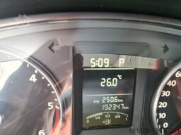 VW T5 2.0 TDI, Krankenwagen