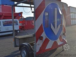  Trebbiner Absperrtafel