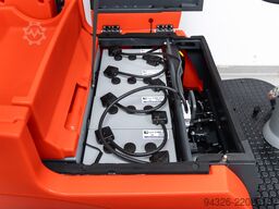 Hako Sweepmaster B980 R - 2021y - 805h