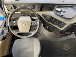 Volvo FH 13.420 Globetrotter / ADR + PTO