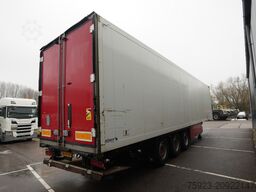 Schmitz Cargobull 3 AXLE FRIGO TRAILER