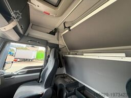 MAN TGA Schwenkwand-Getränkeaufbau incl. Anhänger