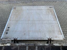  Getränke Böse Oversider_ Schwenkwand_ Lenkachse