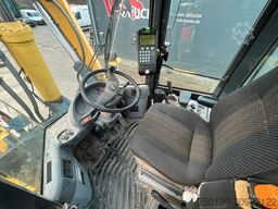 KOMATSU WA320-5  Radlader inkl. Ladeschschaufel