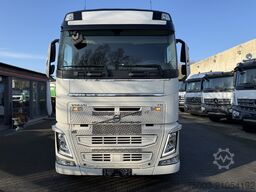 Volvo FH500 6X2 Kran HMF 2620 bis 18.5 Meter