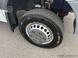 Mercedes-Benz 516 CDI 4x4 Kühlkoffer/HB / Swiss-Vehicle
