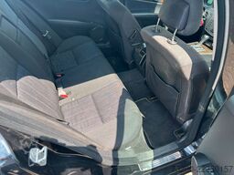 MERCEDES-BENZ C 180 C T-Modell C 180 CGI BlueEfficiency