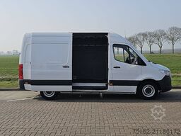 MERCEDES-BENZ SPRINTER 311 L2H2 Mbux RWD!