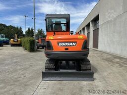 Doosan DX55-9C